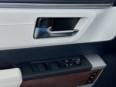 Used 2023 Toyota Sequoia Capstone image 18