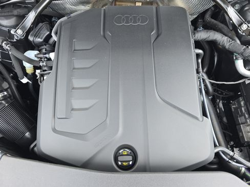 New 2026 Audi Q5 Premium Plus AWD/4WD image 29