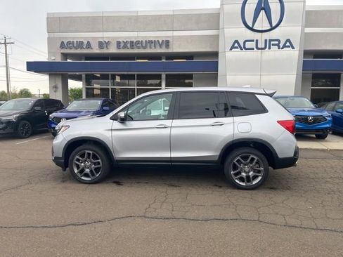 Used 2023 Honda Passport EX-L image 6