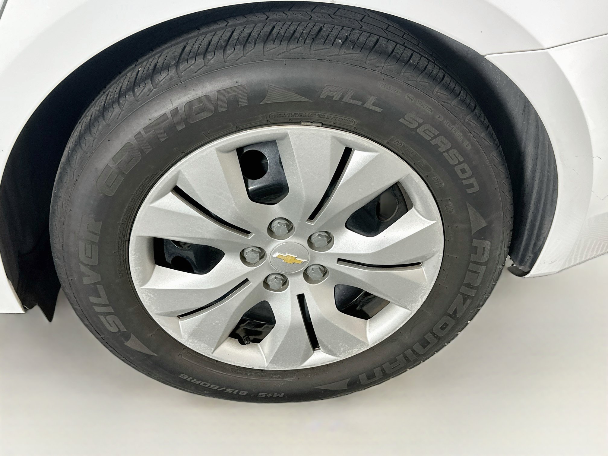 Used 2014 Chevrolet Cruze LS FWD image 11
