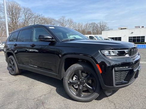 New 2026 Jeep Grand Cherokee L Limited w/ Limited Altitude Package AWD/4WD image 1