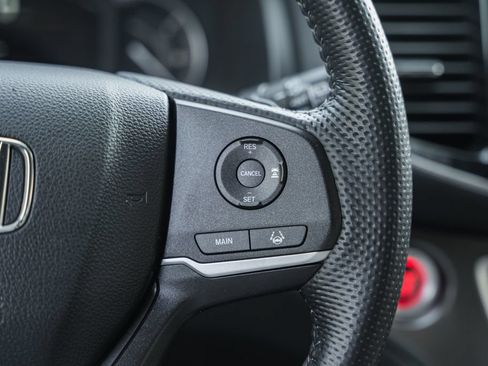 Used 2023 Honda Passport EX-L image 32