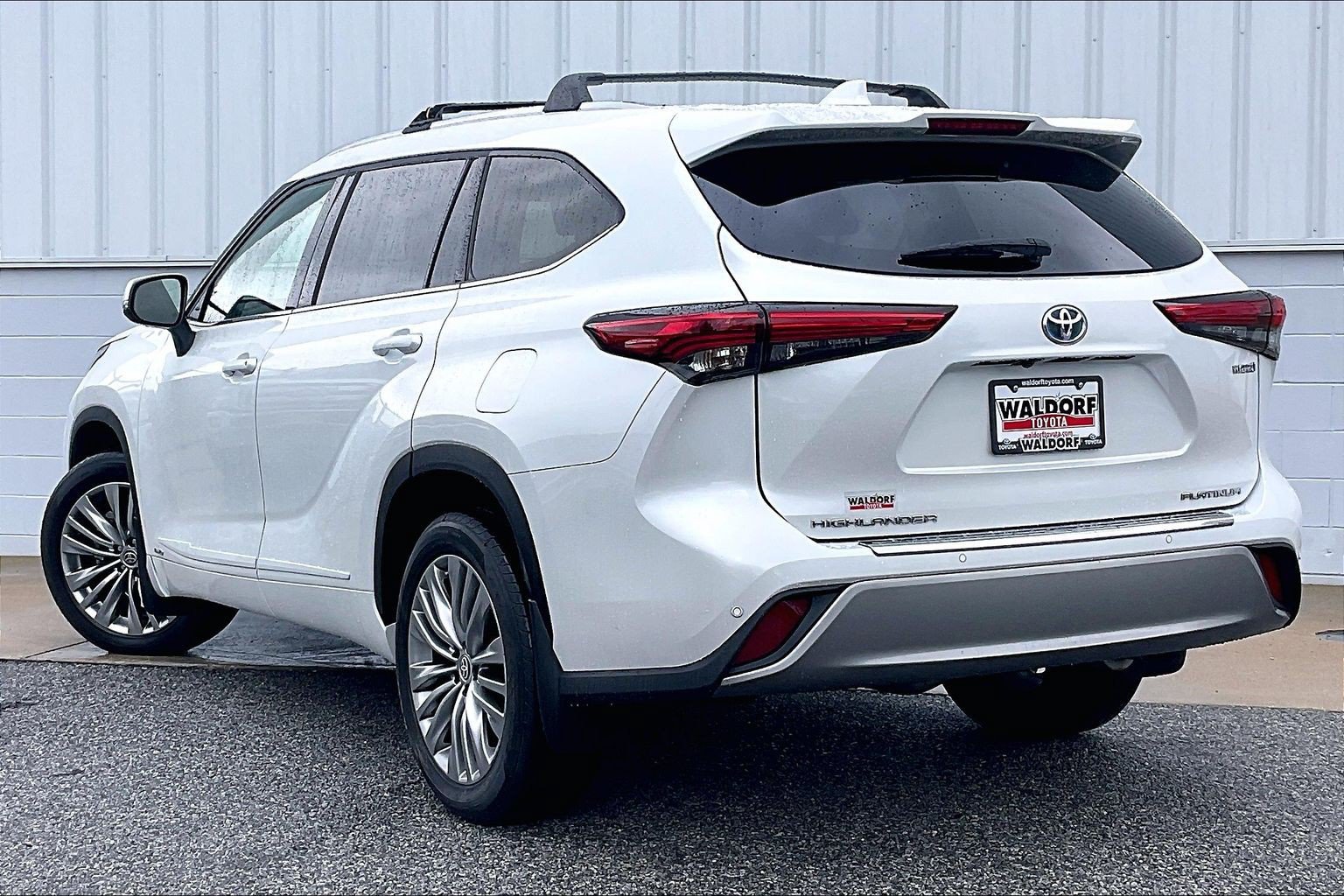 Used 2022 Toyota Highlander Platinum AWD/4WD image 14