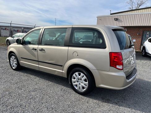 Used 2015 Dodge Grand Caravan American Value Package image 22