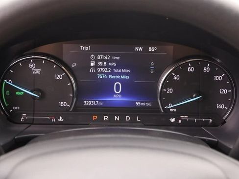 Used 2022 Ford Escape SE FWD image 13