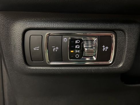 New 2026 Lincoln Corsair Reserve image 24