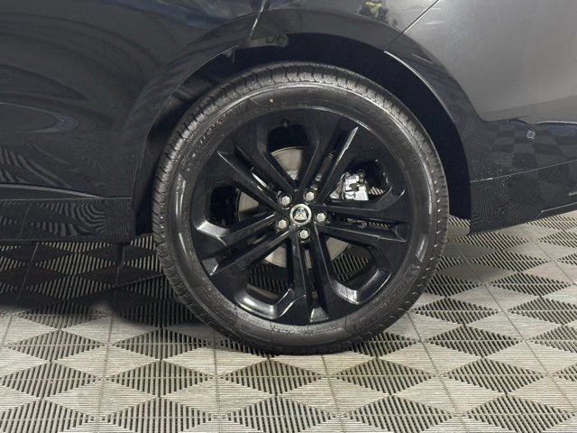 New 2026 Jaguar F-PACE R-Dynamic S AWD/4WD image 12