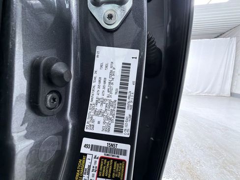 Used 2023 Toyota Tundra Limited image 25