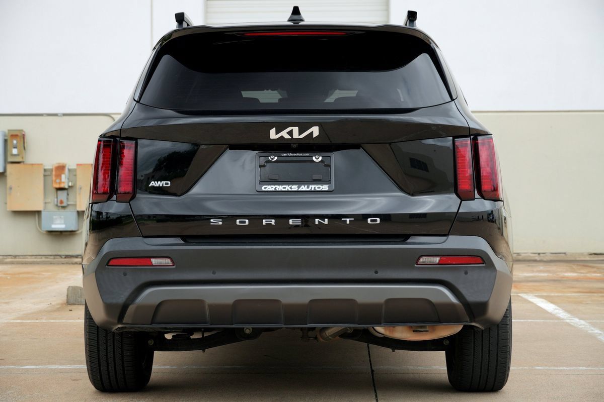 Used 2022 Kia Sorento S AWD/4WD image 18