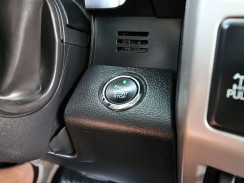Used 2019 Ford F250 Lariat w/ Lariat Ultimate Package AWD/4WD image 36