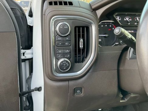 Used 2022 GMC Sierra 1500 SLT w/ SLT Premium Plus Package image 10