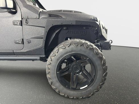 Used 2021 Jeep Gladiator Overland w/ Popular Equipment Package AWD/4WD image 14