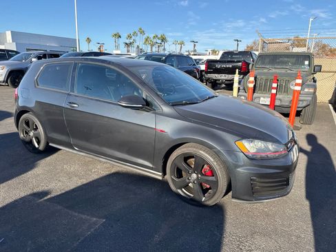 Used 2015 Volkswagen GTI SE w/ Lighting Package (SEL) FWD image 8
