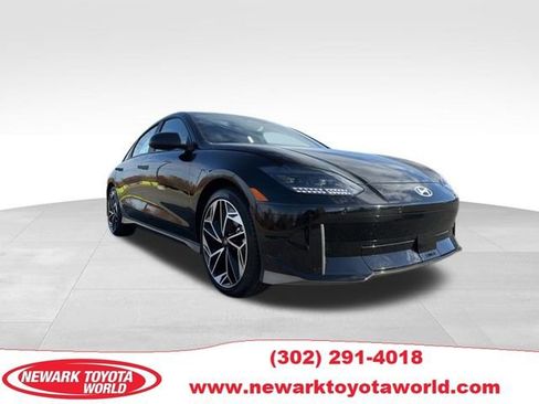 Used 2025 Hyundai Ioniq 6 SEL image 1