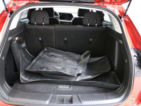 Used 2024 Chevrolet Trax LS FWD image 26