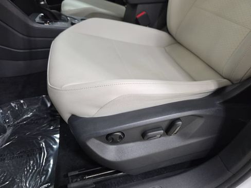 Used 2019 Volkswagen Tiguan SE AWD/4WD image 29
