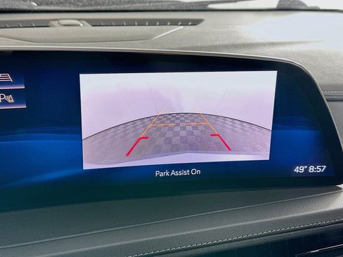 Used 2024 Cadillac XT4 Premium Luxury image 21