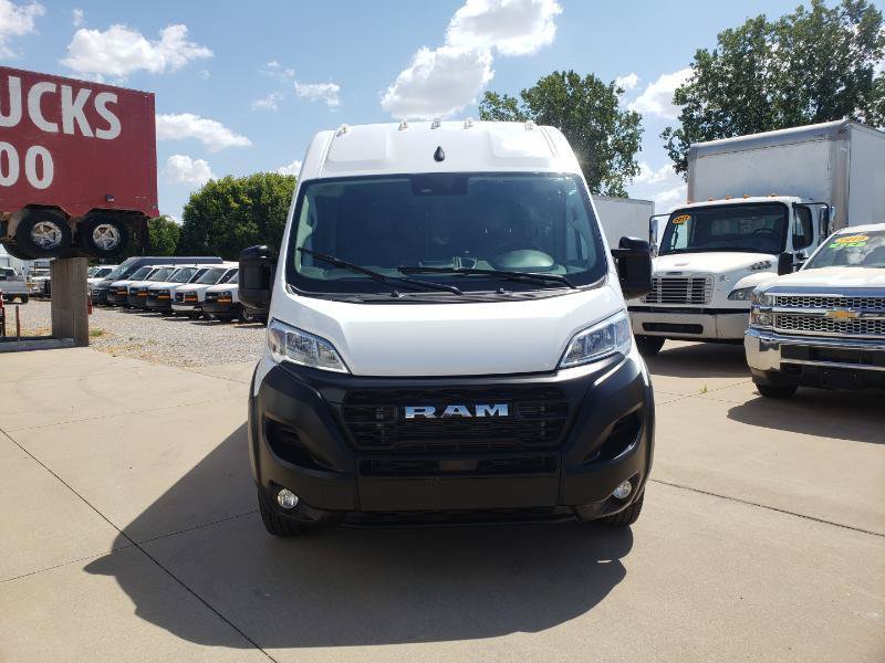 Used 2025 RAM ProMaster 2500 w/ Convenience Group FWD image 4
