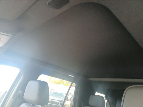 Used 2022 Chevrolet Tahoe RST w/ Luxury Package image 26