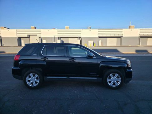 Used 2016 GMC Terrain SLE FWD image 4