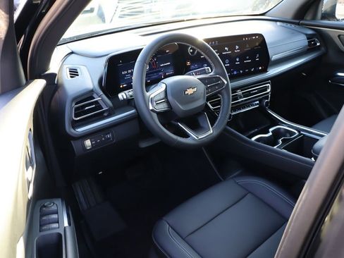 New 2026 Chevrolet Traverse LT w/ Driver Confidence Package image 12