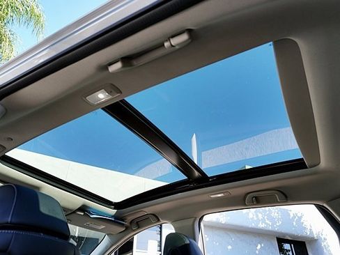 Used 2023 Acura RDX w/ Technology Package image 17