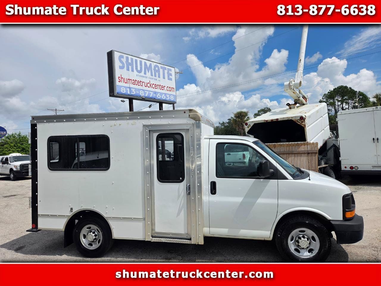 Used 2016 Chevrolet Express 3500 RWD image 1