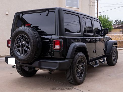 Used 2024 Jeep Wrangler Sport S AWD/4WD image 18
