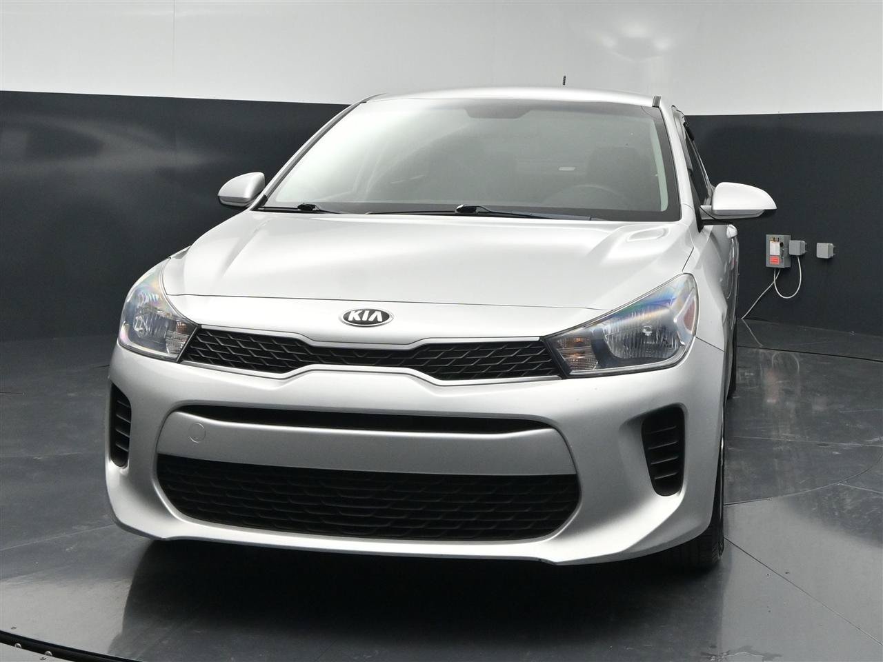Used 2018 Kia Rio S FWD image 2