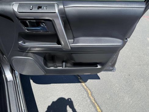 Certified 2023 Toyota 4Runner Limited AWD/4WD image 29