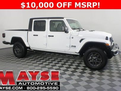 New 2026 Jeep Gladiator Sport
