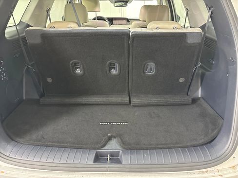Used 2021 Hyundai Palisade Limited AWD/4WD image 16