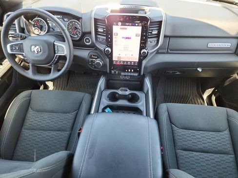 Used 2025 RAM 1500 Big Horn AWD/4WD image 15