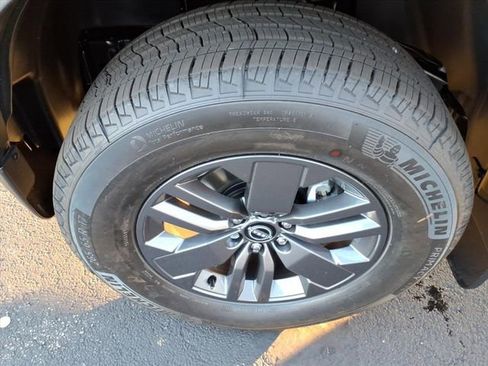 New 2026 Nissan Frontier SV w/ All-Weather Content Package image 8