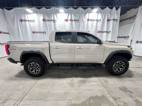 Used 2026 Chevrolet Colorado ZR2 w/ Technology Package AWD/4WD image 7