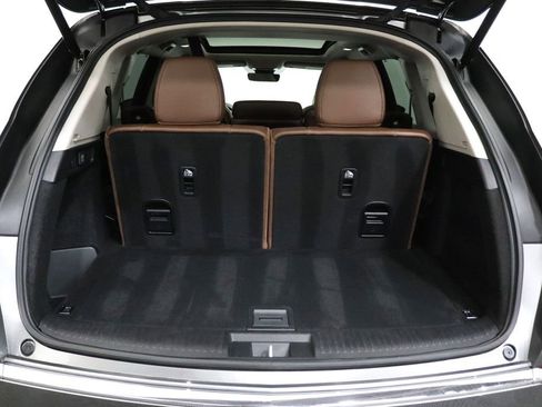 Used 2023 Acura MDX SH-AWD w/ Technology Package image 29