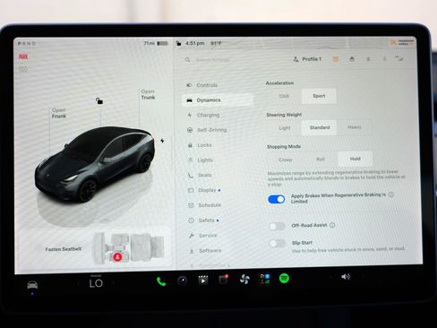 Used 2022 Tesla Model Y Long Range AWD/4WD image 22