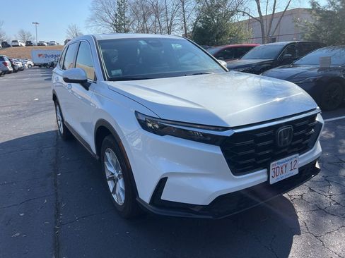 Used 2024 Honda CR-V EX image 3