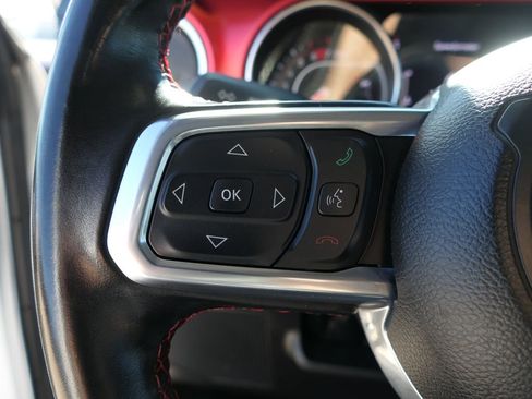 Used 2022 Jeep Wrangler Unlimited Rubicon image 11