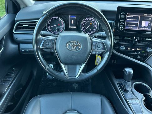 Used 2023 Toyota Camry SE image 16