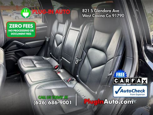 Used 2016 Porsche Cayenne AWD/4WD image 10