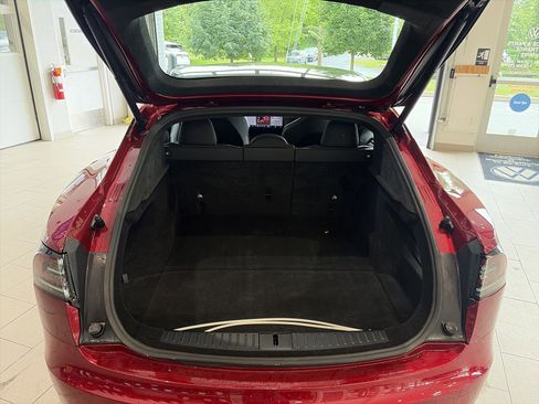 Used 2024 Tesla Model S Plaid AWD/4WD image 24