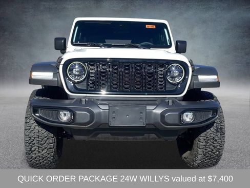 Used 2024 Jeep Wrangler Unlimited Sport AWD/4WD image 3