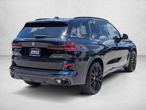 Used 2026 BMW X5 sDrive40i w/ M Sport Package RWD image 5