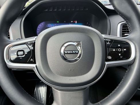 Certified 2023 Volvo XC90 B5 Core w/ Protection Package Premier AWD/4WD image 21