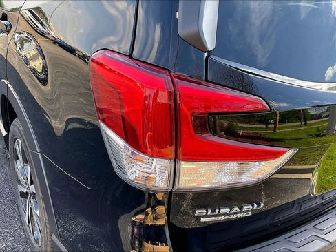 Certified 2022 Subaru Forester Limited w/ Popular Package #3 AWD/4WD image 33