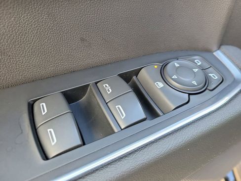 Used 2023 Chevrolet Silverado 1500 RST AWD/4WD image 18