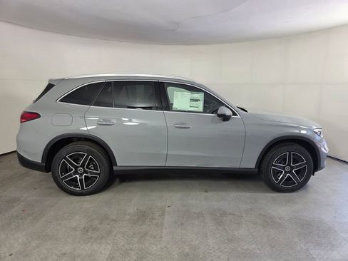 New 2026 Mercedes-Benz GLC 300 image 3