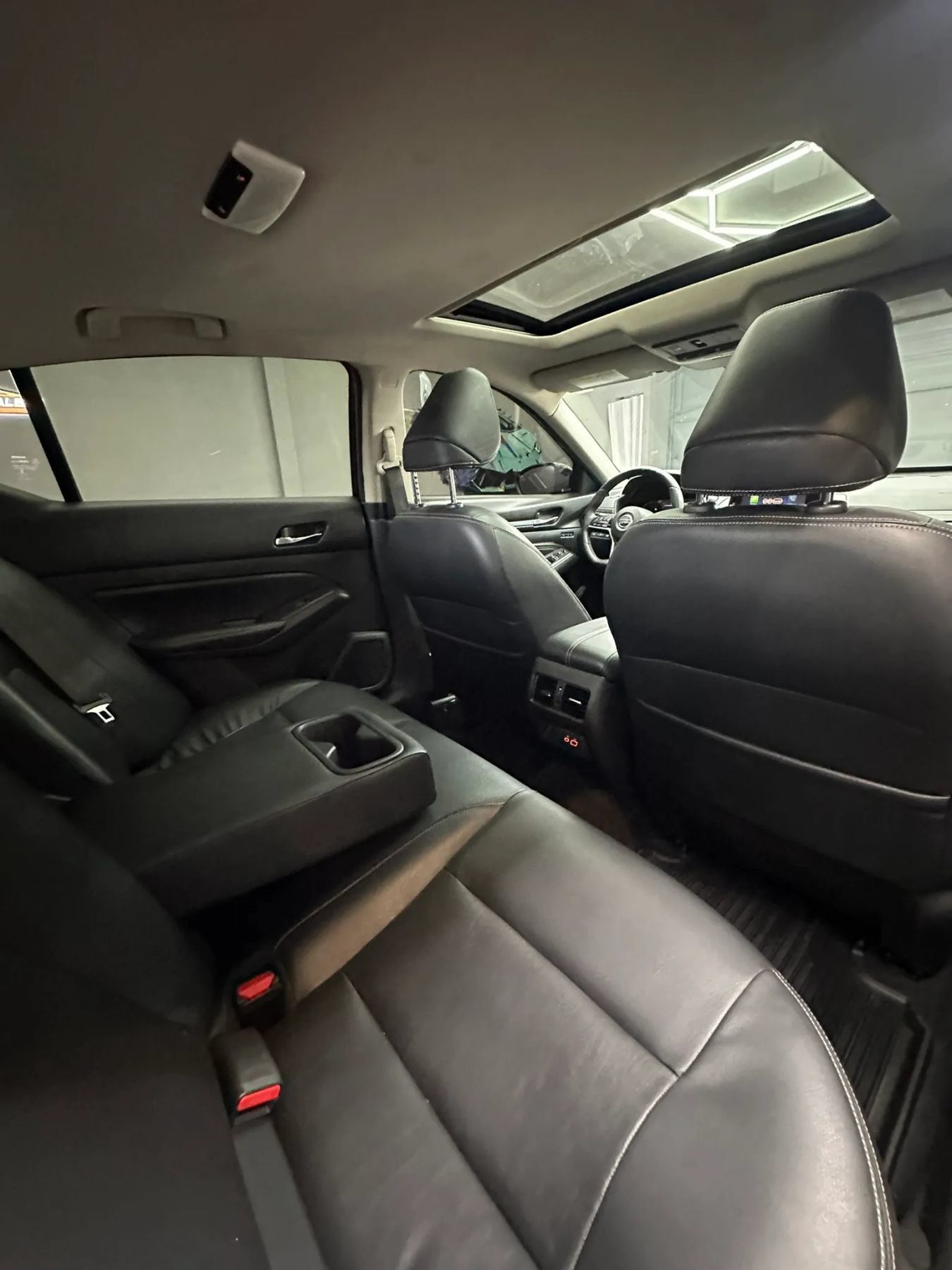 Used 2019 Nissan Altima 2.5 Platinum FWD image 26