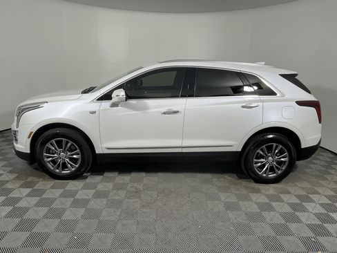 Used 2021 Cadillac XT5 Premium Luxury image 2